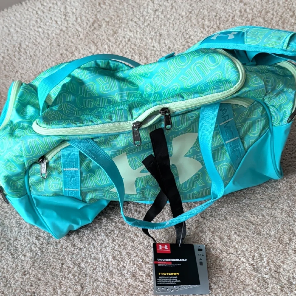 NWT Under Armour Small Duffle Gym Bag